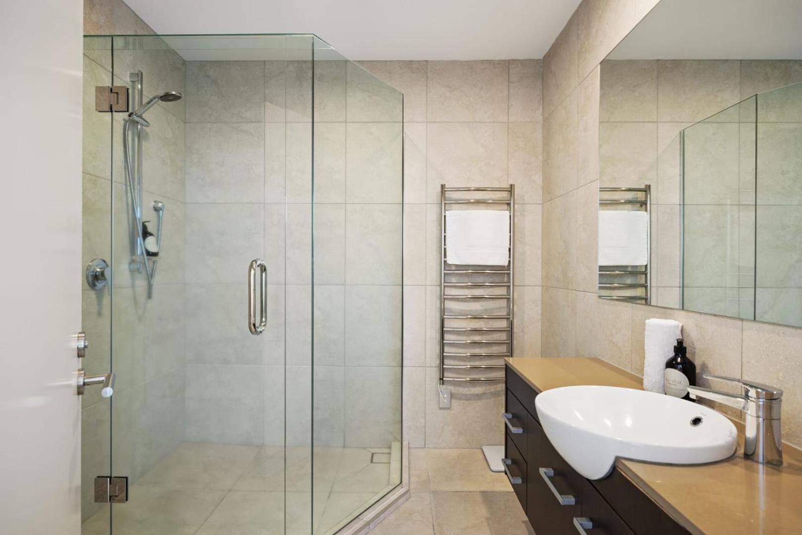 Oceanside Bliss - Absolute Beachfront - Uninterrupted Ocean Views With Pool 마운트마운가누이 외부 사진
